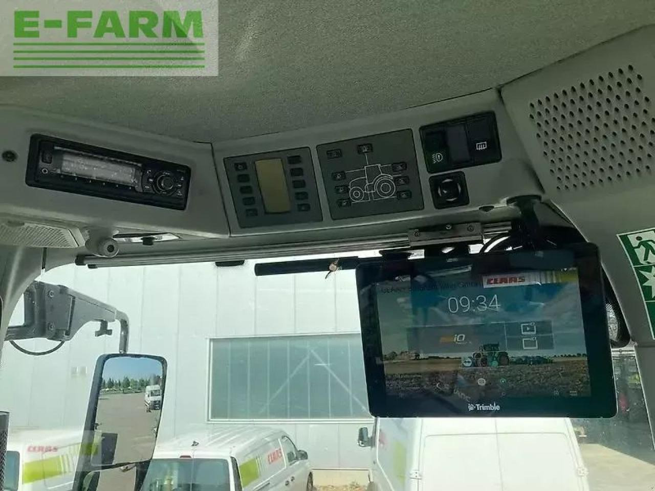 Tractor CLAAS axion 870 cmatic CMATIC