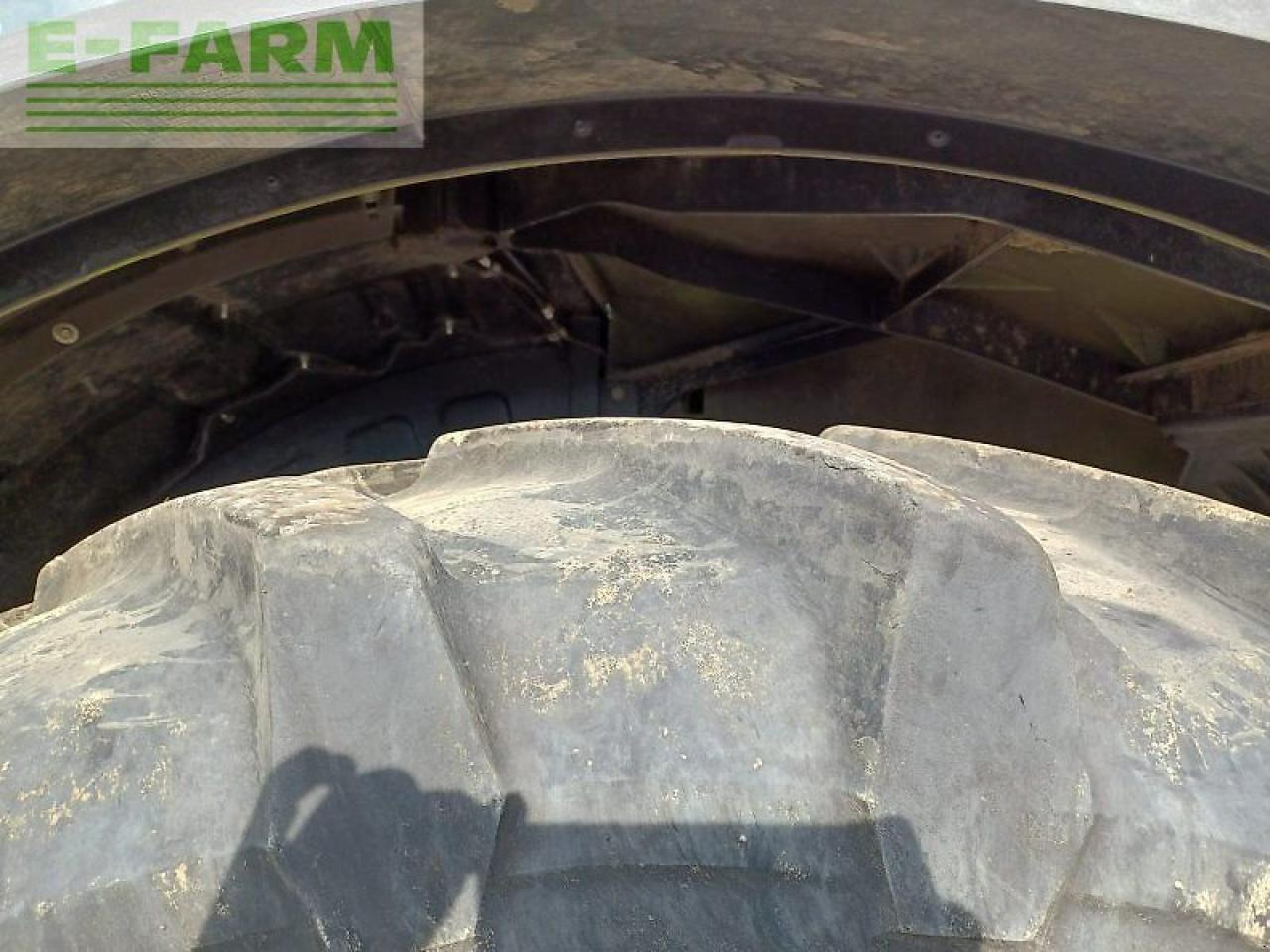 Tractor CLAAS axion 870 cmatic CMATIC