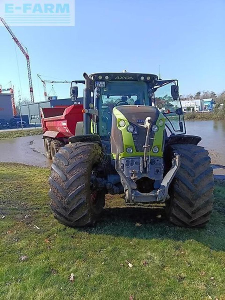 Tractor CLAAS axion 870 cmatic CMATIC