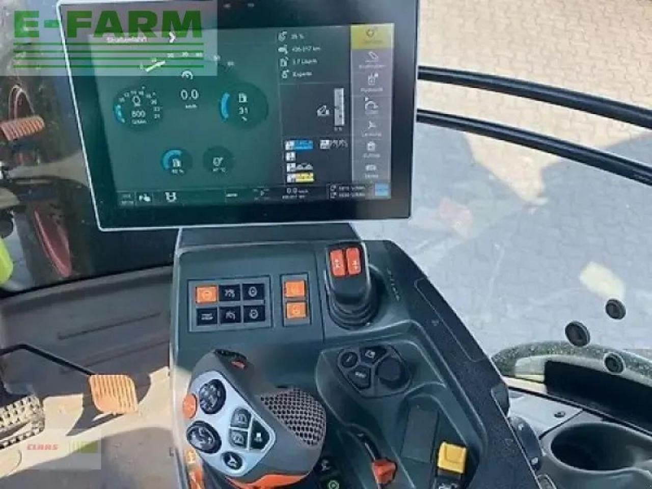 Tractor CLAAS axion 870 cmatic CMATIC