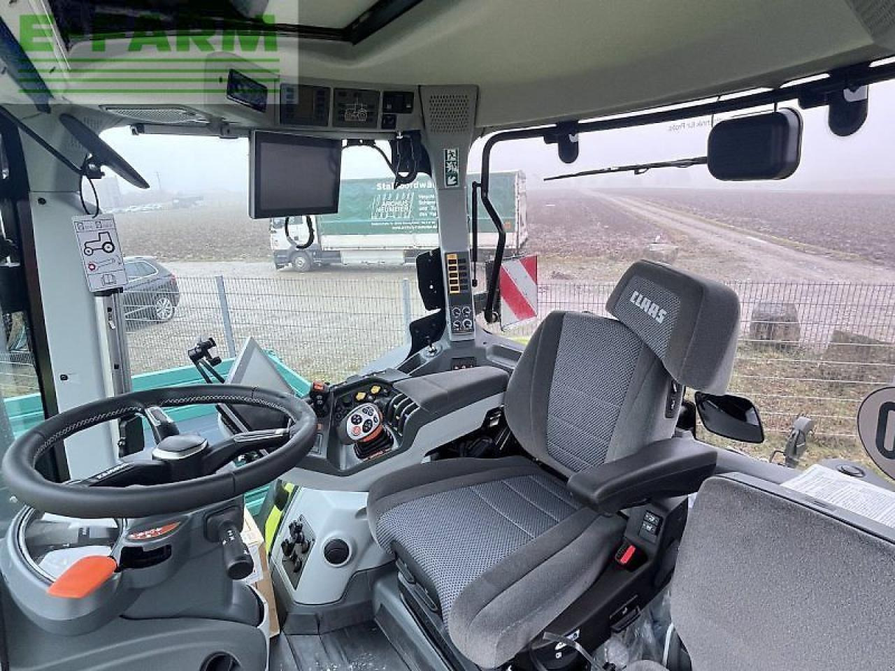 Tractor CLAAS axion 870 cmatic cebis CMATIC CEBIS
