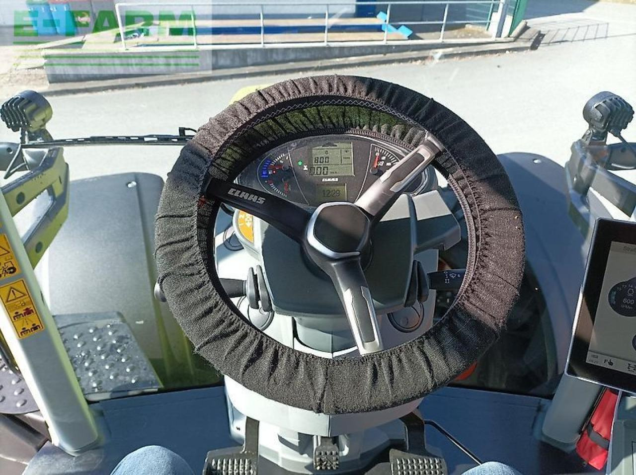 Tractor CLAAS axion 870 cmatic / cebis CMATIC CEBIS