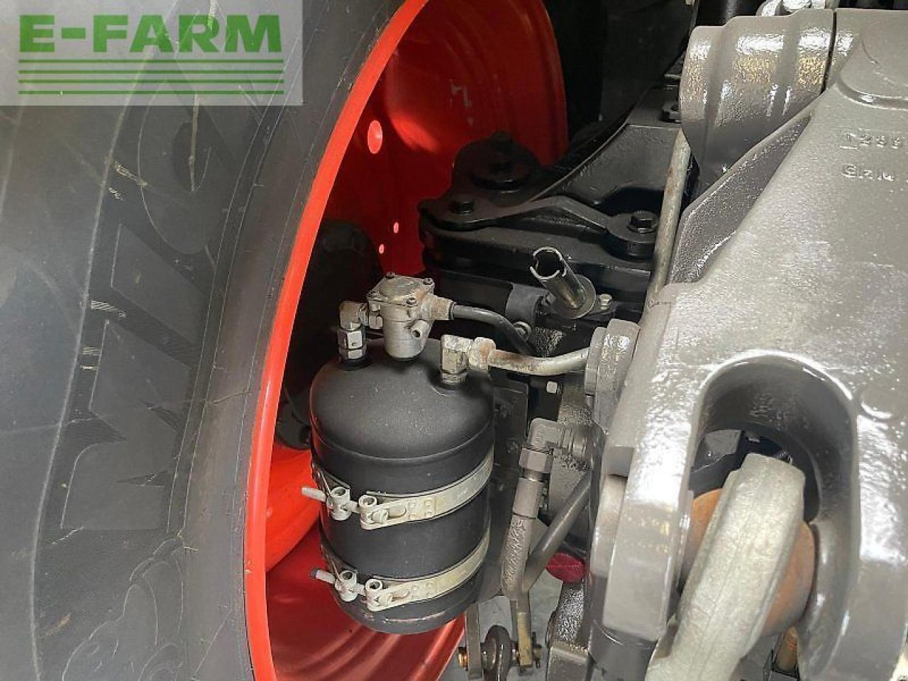 Tractor CLAAS axion 870 cmatic cebis CMATIC CEBIS