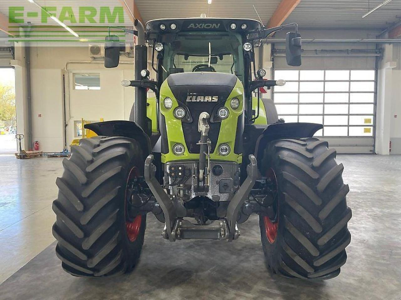 Tractor CLAAS axion 870 cmatic cebis CMATIC CEBIS