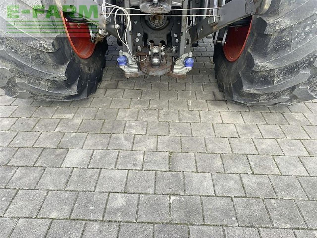 Tractor CLAAS axion 870 cmatic cebis CMATIC CEBIS