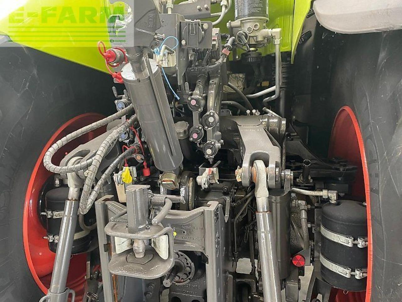 Tractor CLAAS axion 870 cmatic cebis CMATIC CEBIS