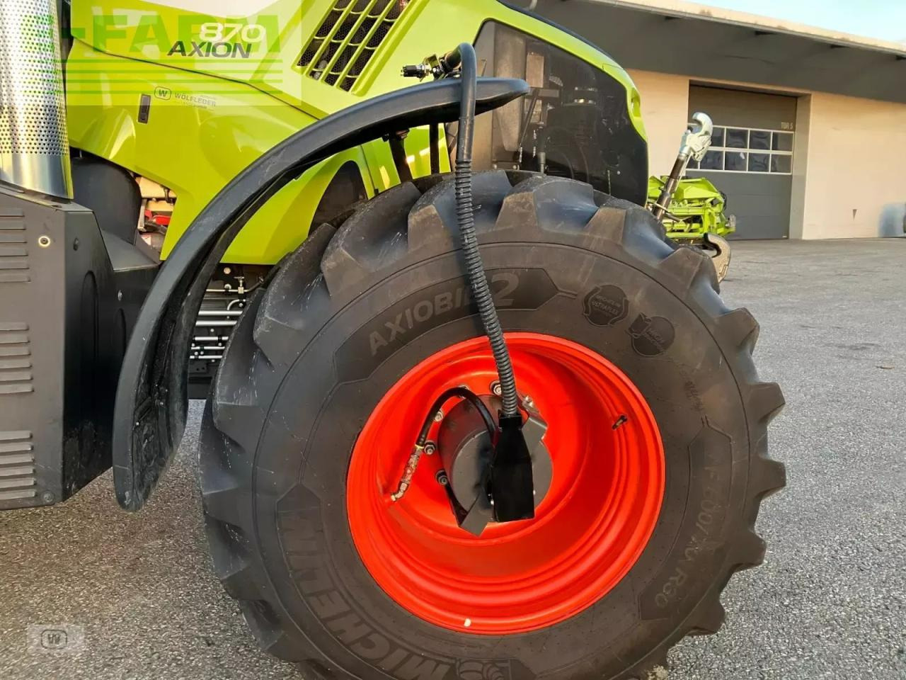 Tractor CLAAS axion 870 cmatic cebis CMATIC CEBIS