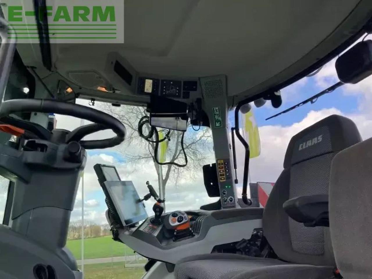 Tractor CLAAS axion 870 cmatic cebis CMATIC CEBIS