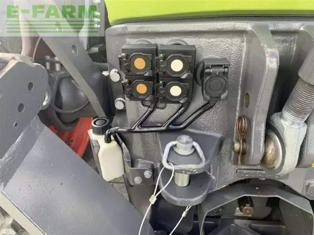 Tractor CLAAS axion 870 cmatic cebis CMATIC CEBIS