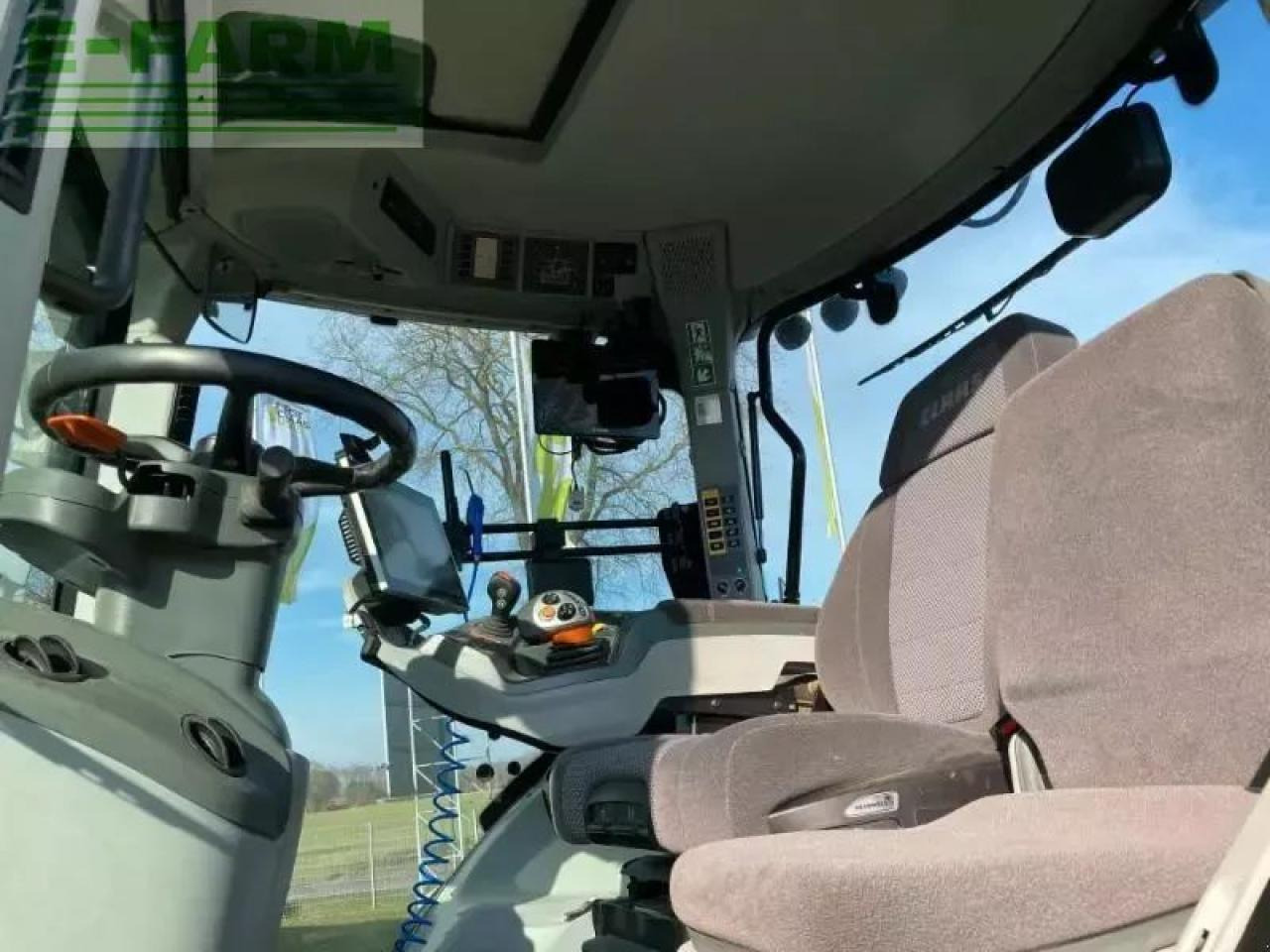 Tractor CLAAS axion 870 cmatic cebis CMATIC CEBIS