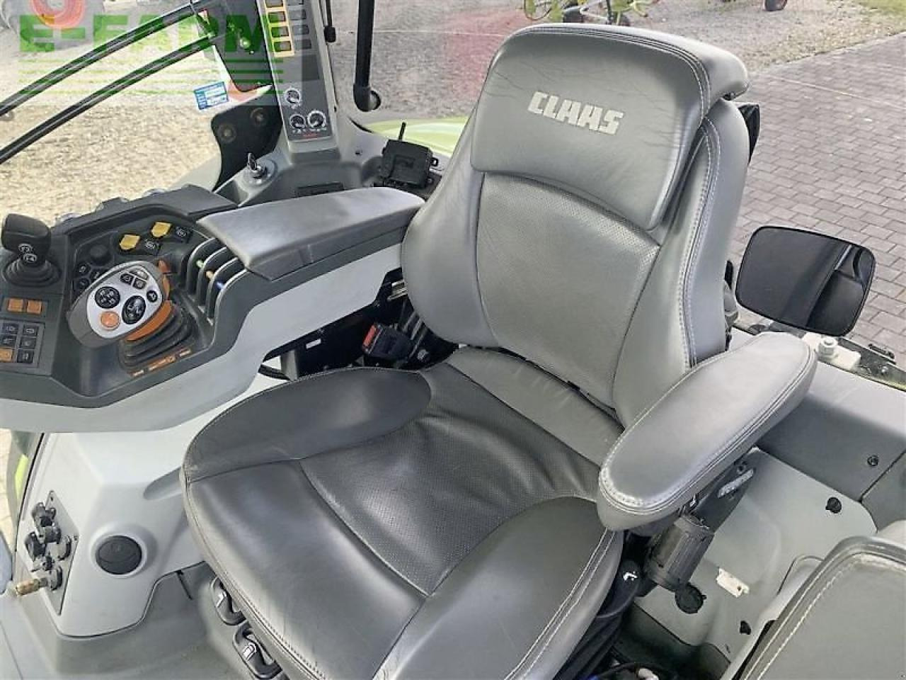 Tractor CLAAS axion 870 cmatic cebis CMATIC CEBIS