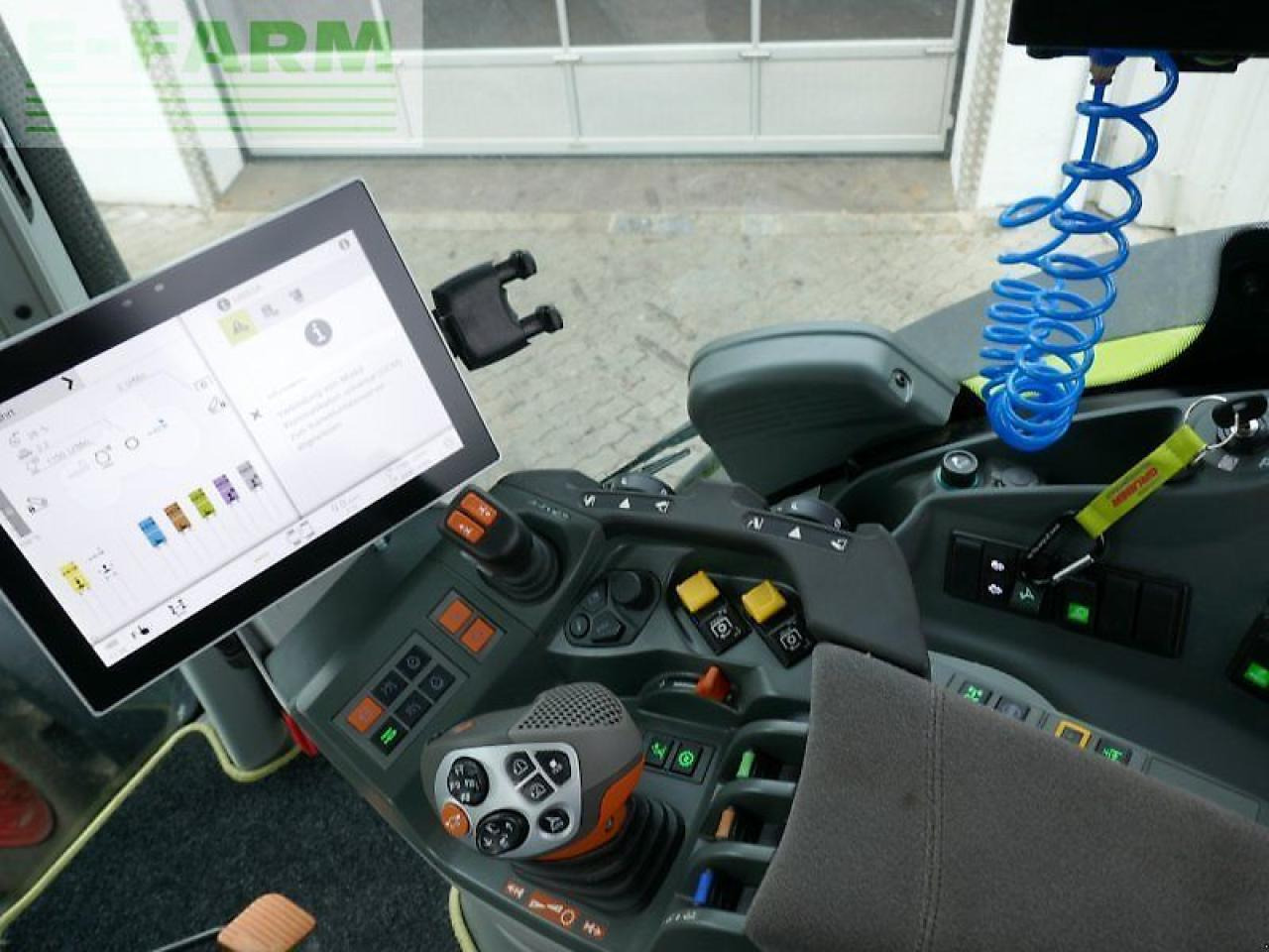Tractor CLAAS axion 870 cmatic cebis inkl. cemis 1200 CMATIC CEBIS