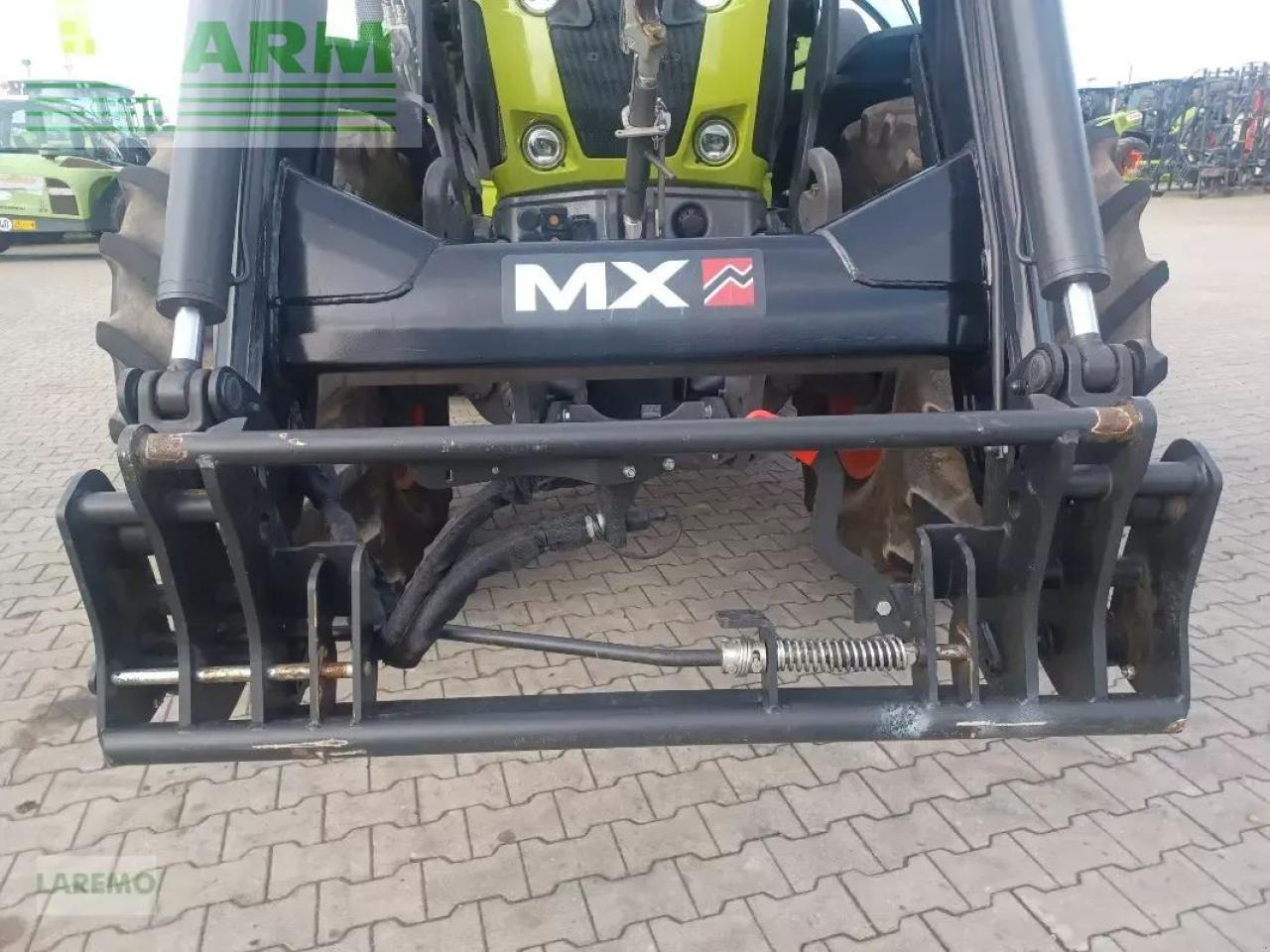 Tractor CLAAS axion 870 cmatic cebis + mx frontlader t 418 CMATIC CEBIS