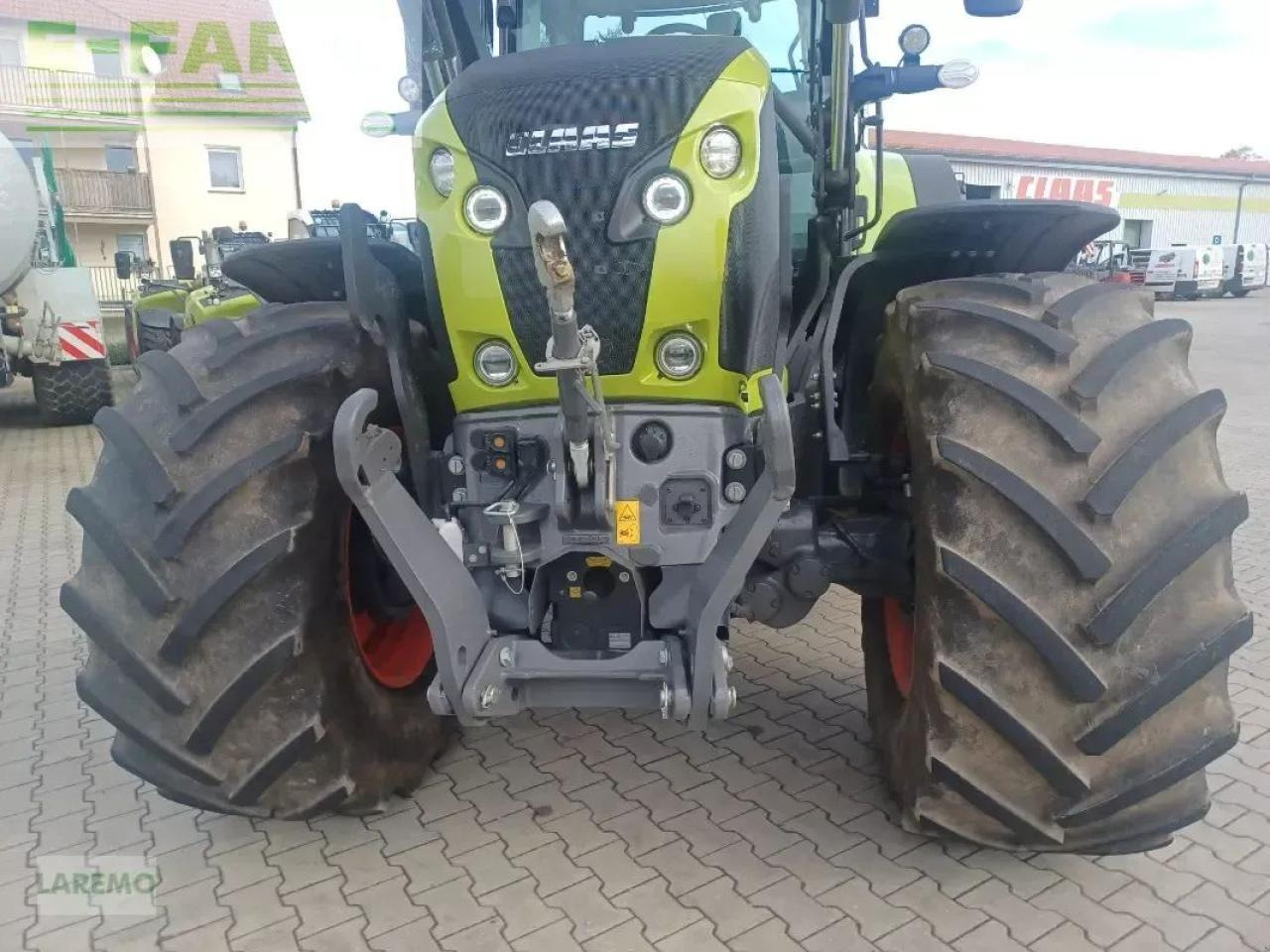 Tractor CLAAS axion 870 cmatic cebis + mx frontlader t 418 CMATIC CEBIS
