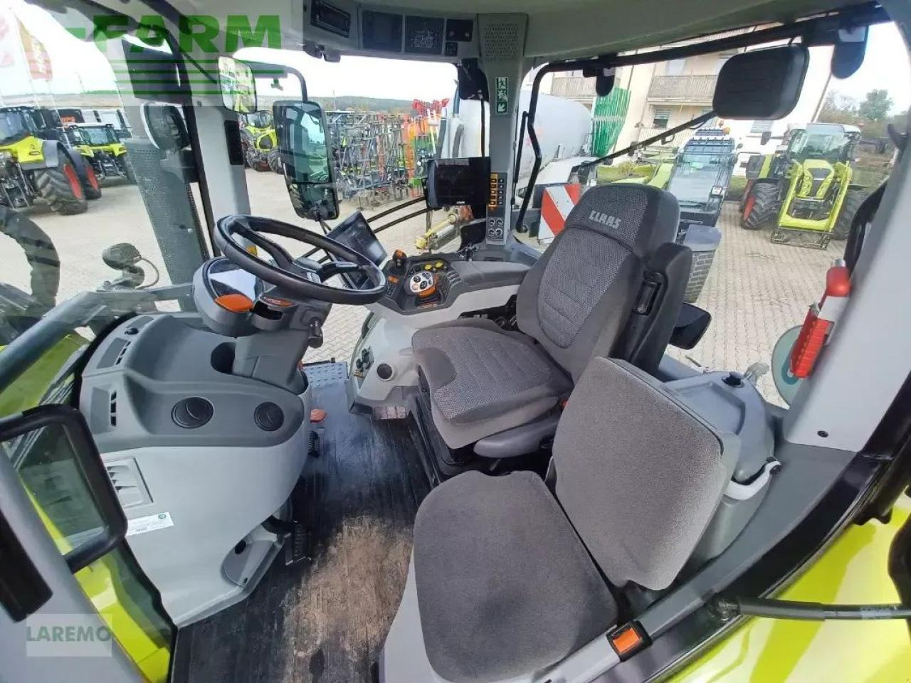Tractor CLAAS axion 870 cmatic cebis + mx frontlader t 418 CMATIC CEBIS