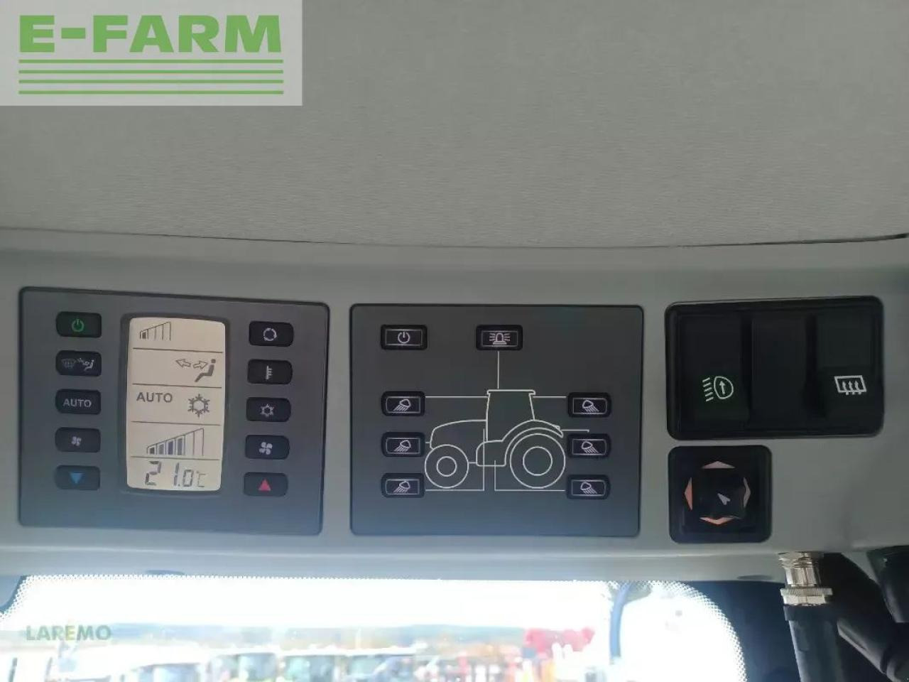 Tractor CLAAS axion 870 cmatic cebis + mx frontlader t 418 CMATIC CEBIS
