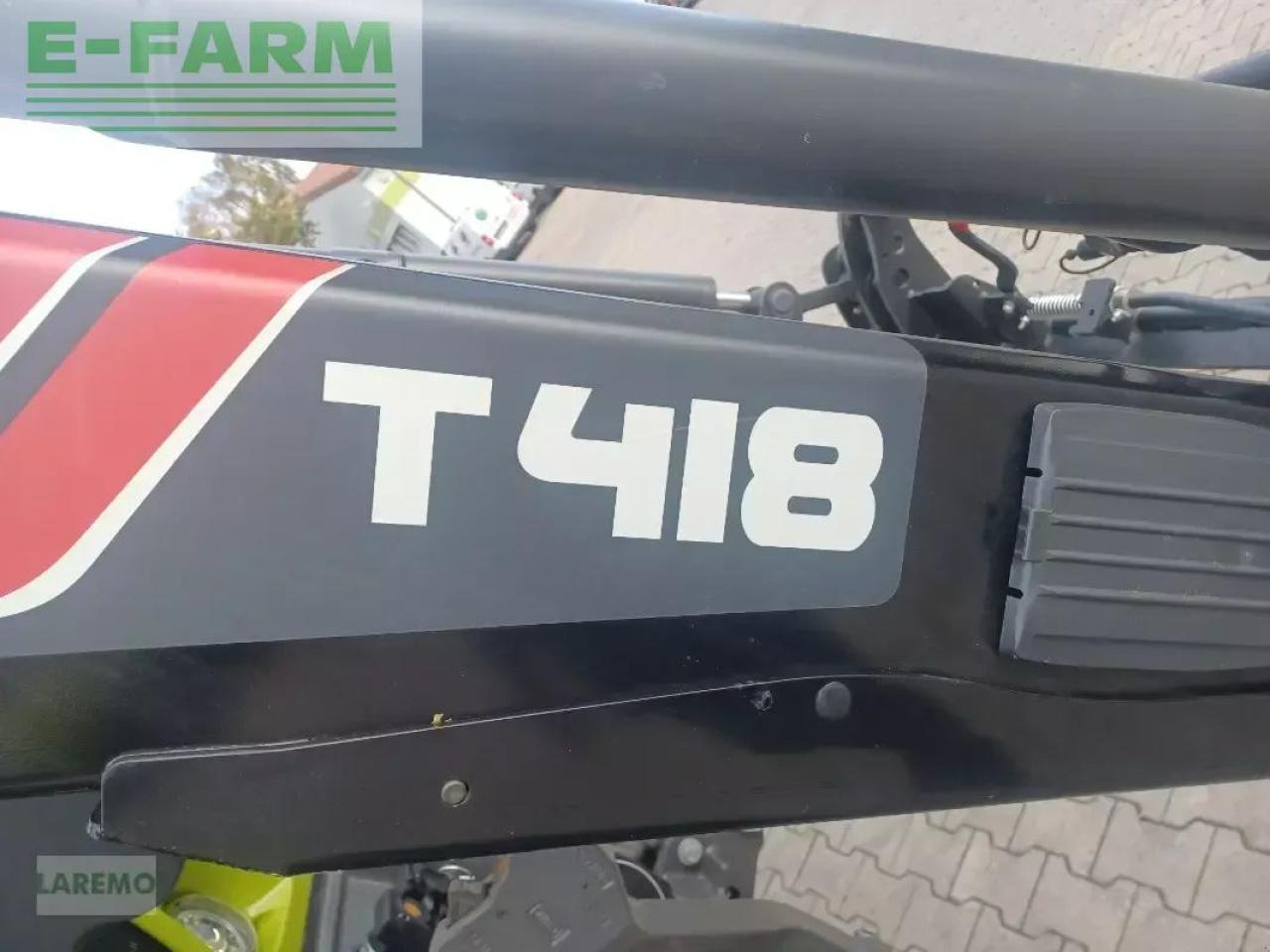 Tractor CLAAS axion 870 cmatic cebis + mx frontlader t 418 CMATIC CEBIS