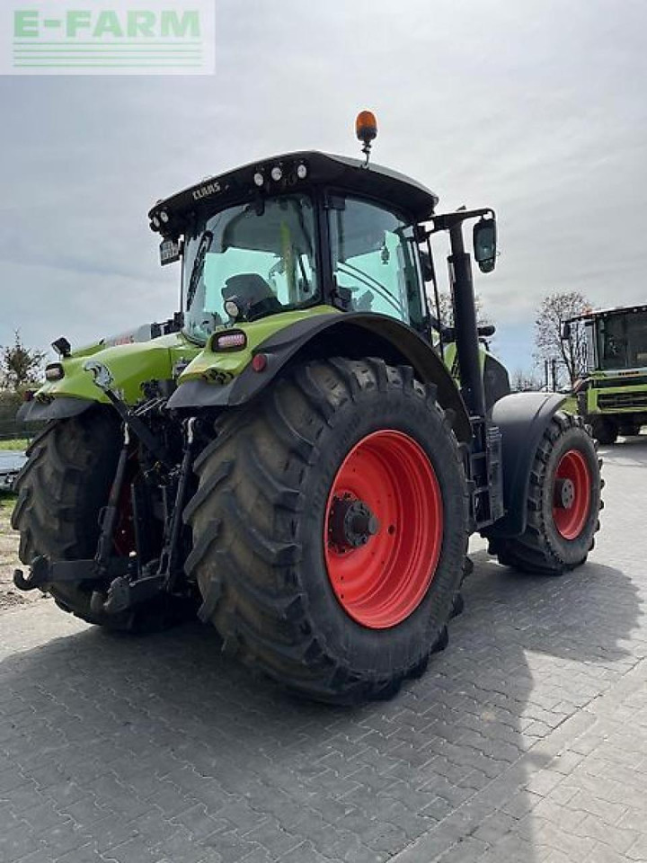 Tractor CLAAS axion 870 cmatic t4f CMATIC