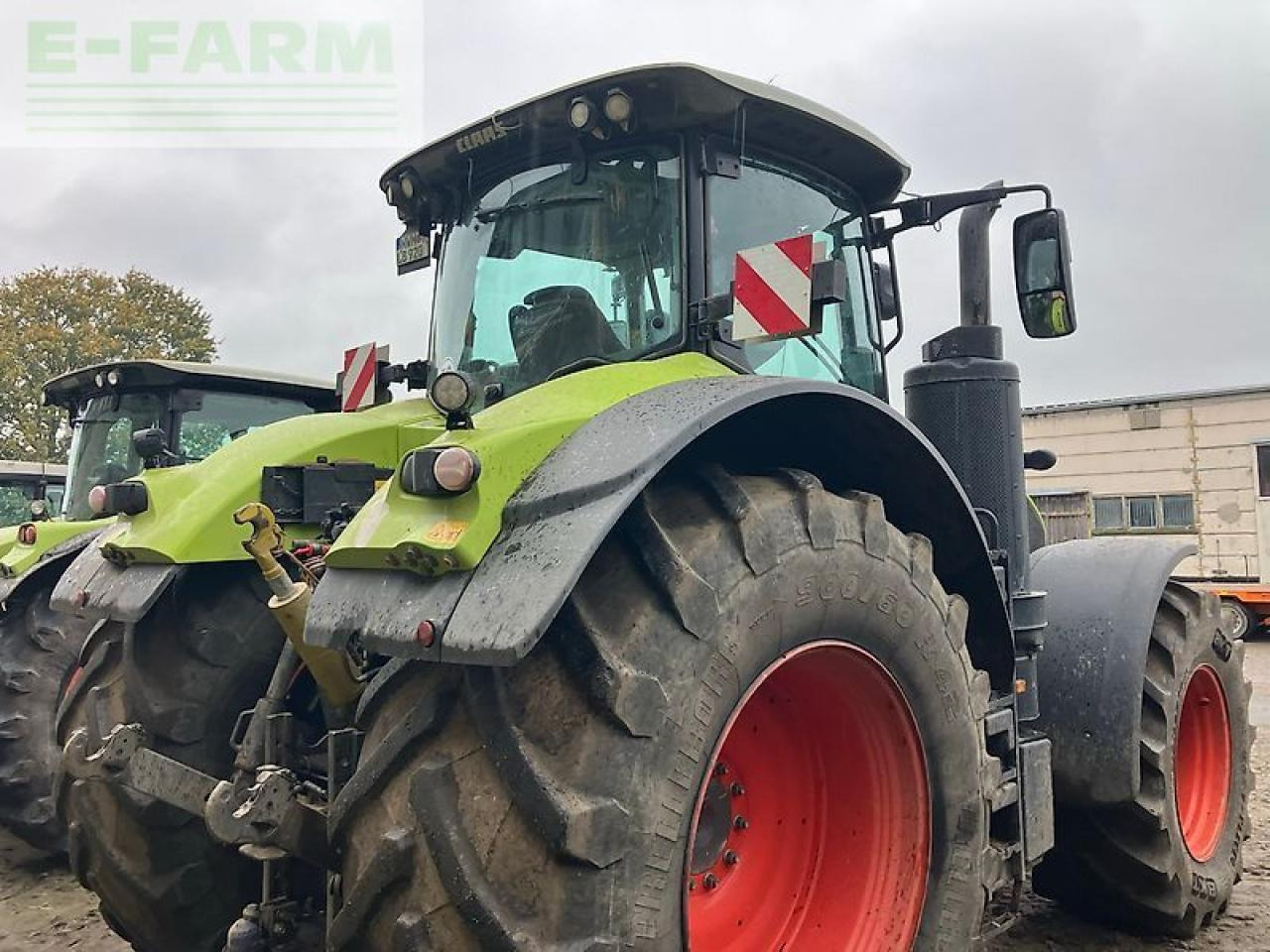 Tractor CLAAS axion 920