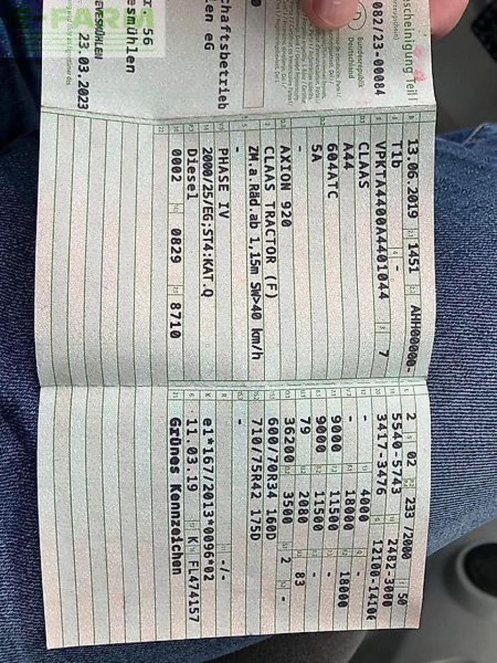 Tractor CLAAS axion 920