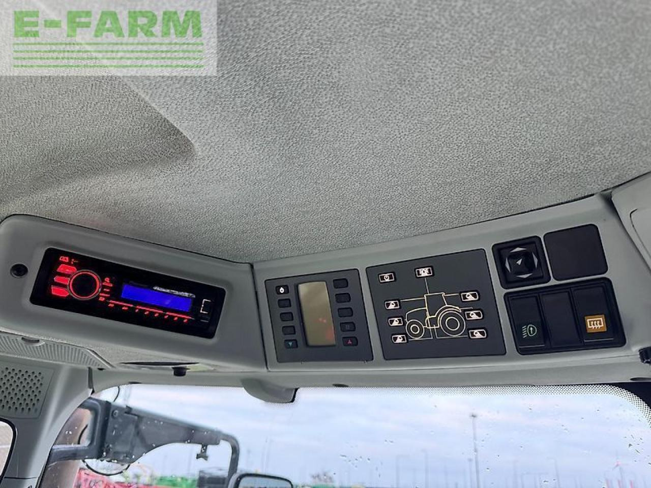 Tractor CLAAS axion 920