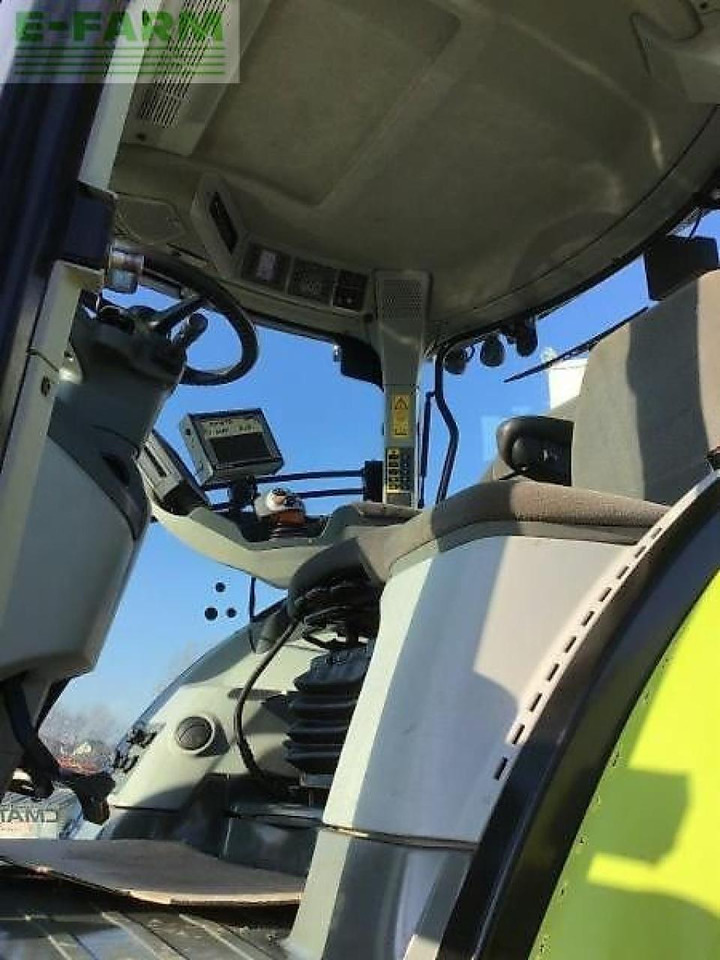 Tractor CLAAS axion 920