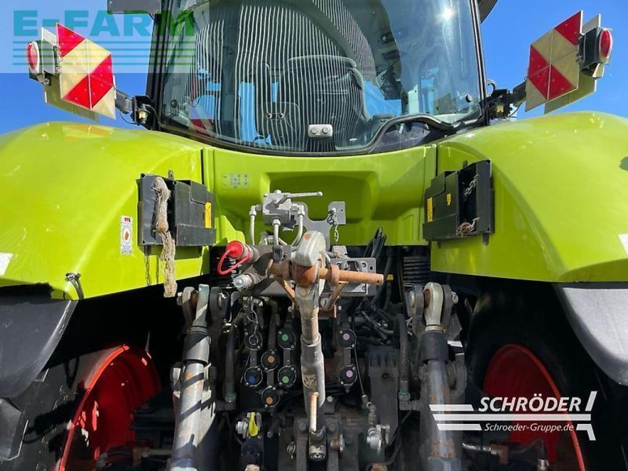 Tractor CLAAS axion 920 cmatic
