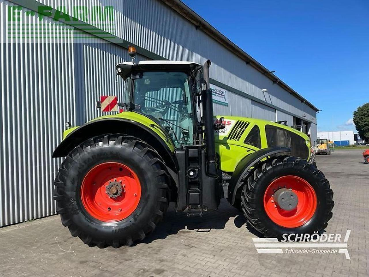 Tractor CLAAS axion 920 cmatic