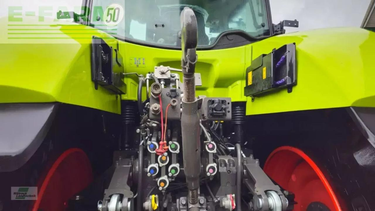 Tractor CLAAS axion 920 cmatic