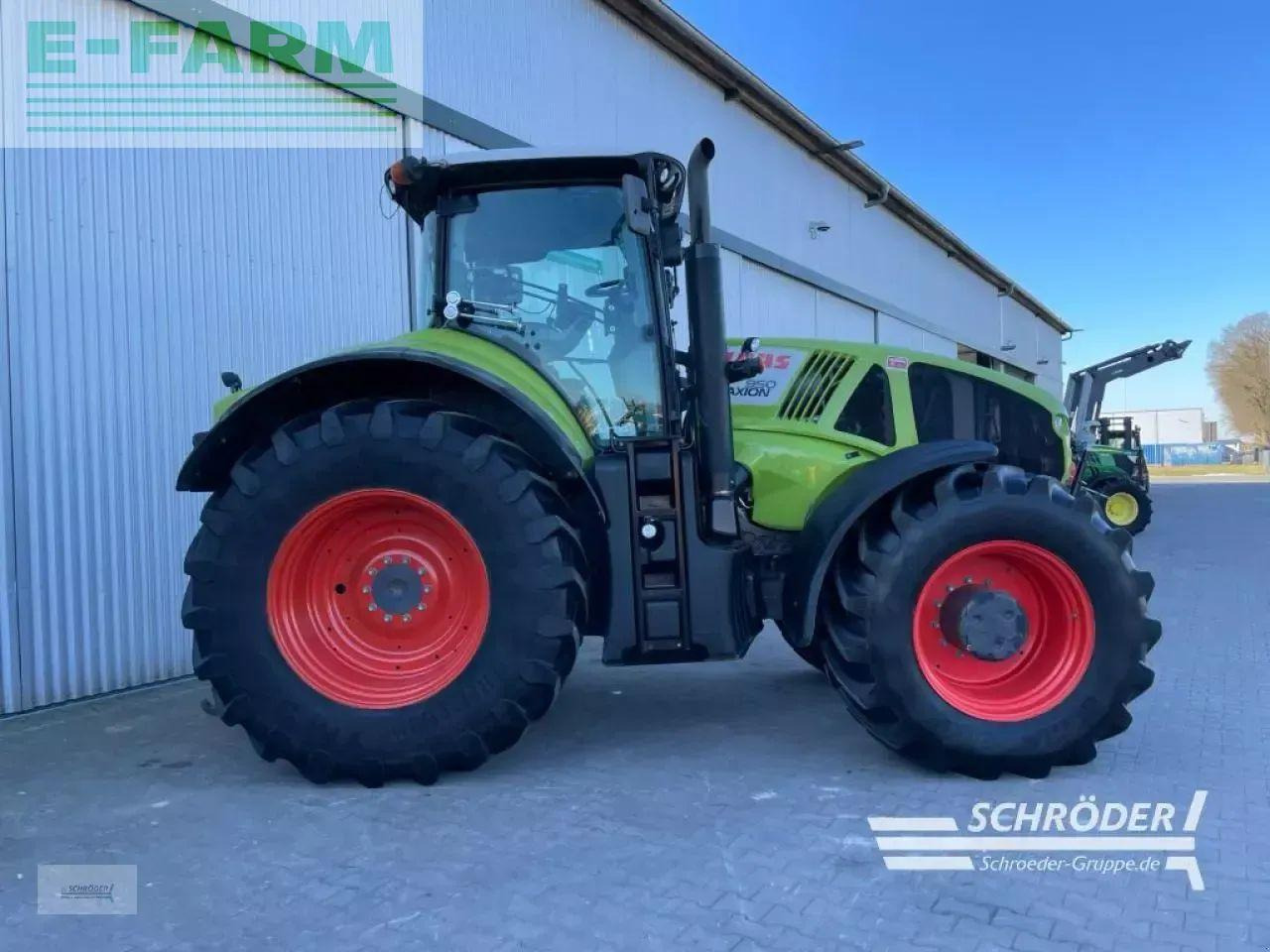 Tractor CLAAS axion 920 cmatic + rtk
