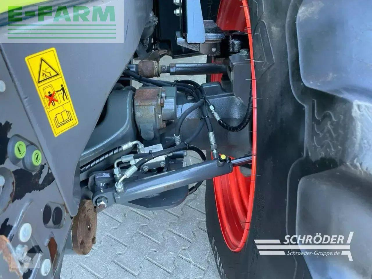 Tractor CLAAS axion 920 cmatic + rtk