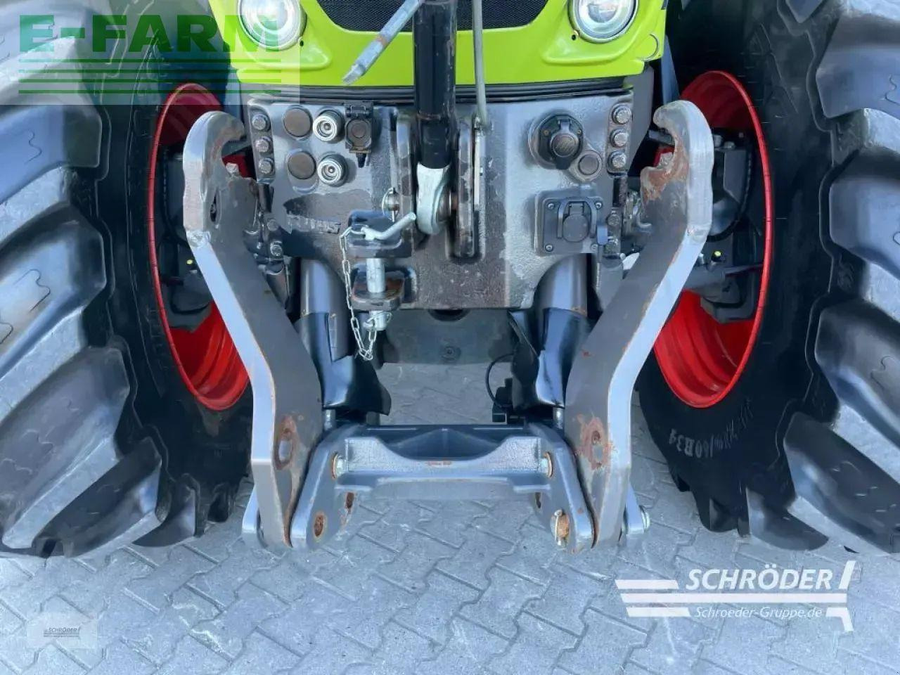 Tractor CLAAS axion 920 cmatic + rtk