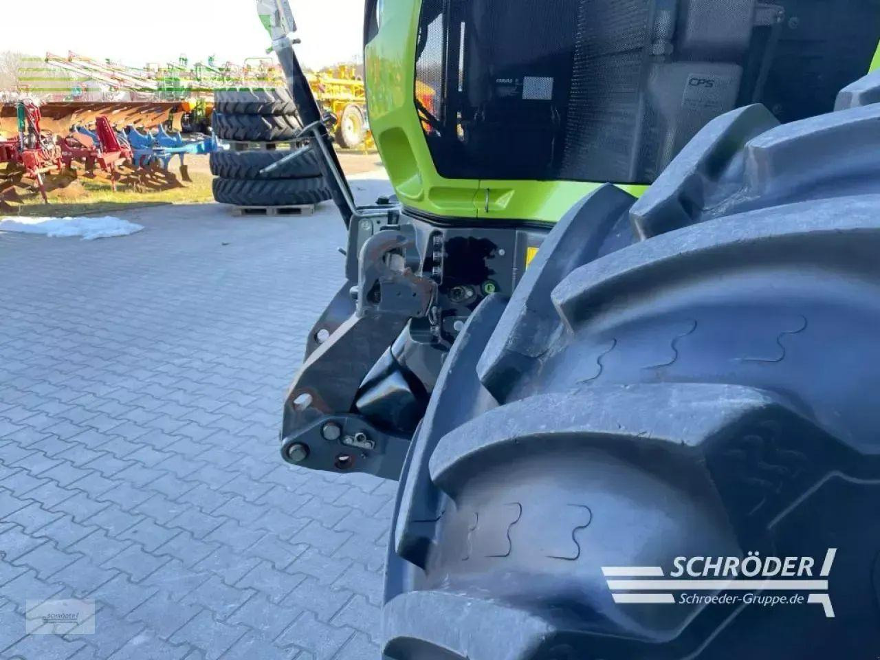 Tractor CLAAS axion 920 cmatic + rtk