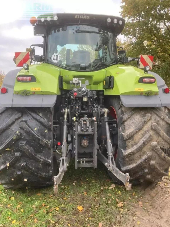 Tractor CLAAS axion 930