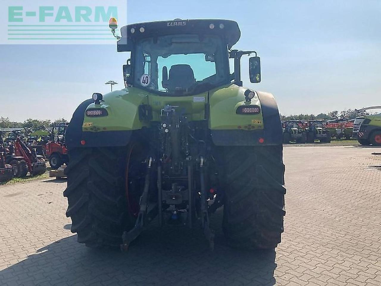 Tractor CLAAS axion 930