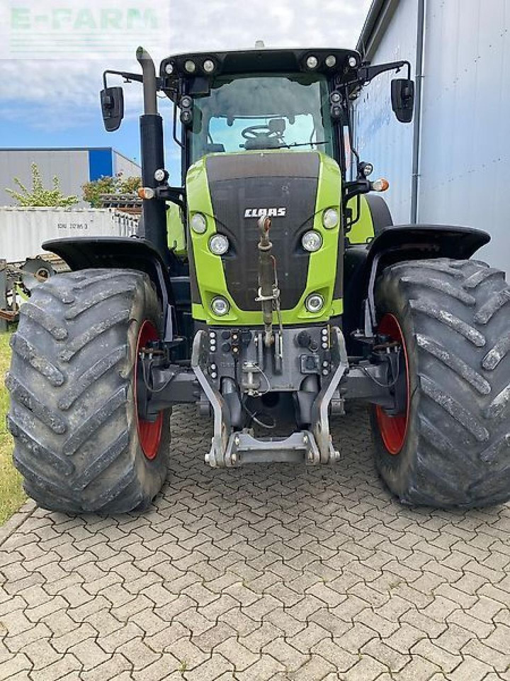 Tractor CLAAS axion 930