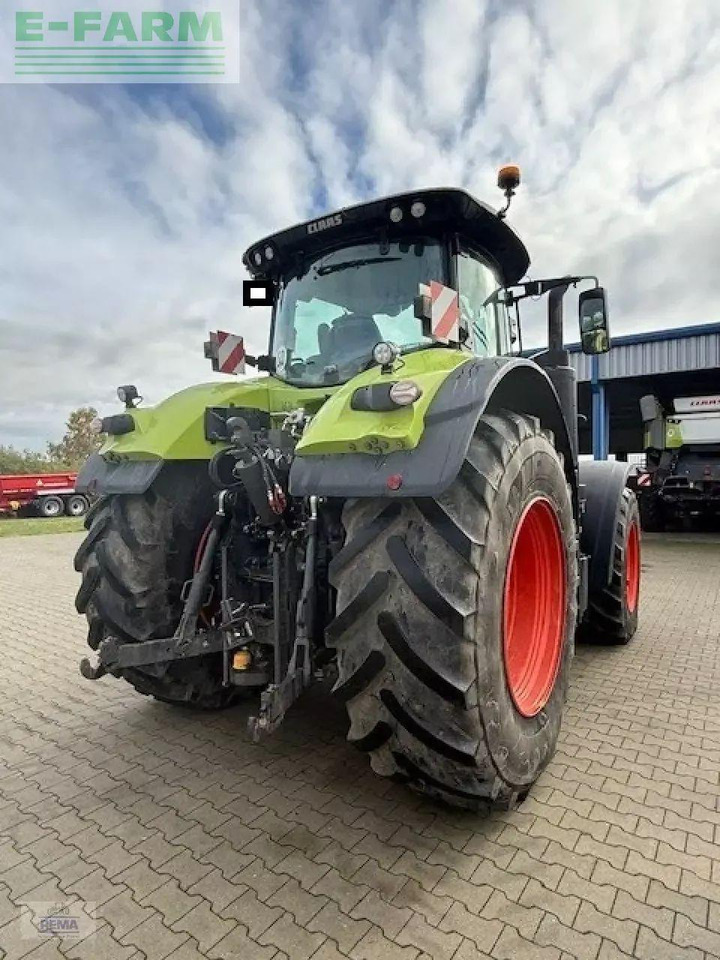 Tractor CLAAS axion 930