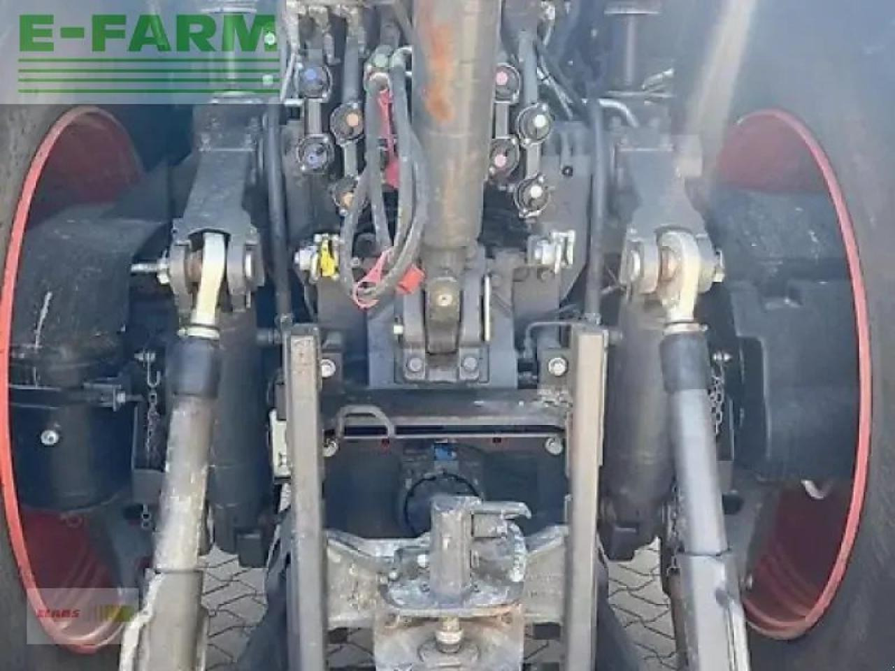 Tractor CLAAS axion 930