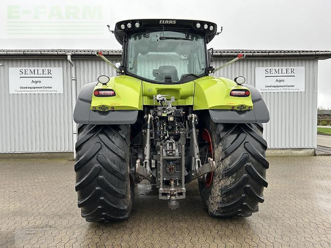 Tractor CLAAS axion 930