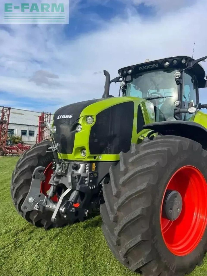 Tractor CLAAS axion 930