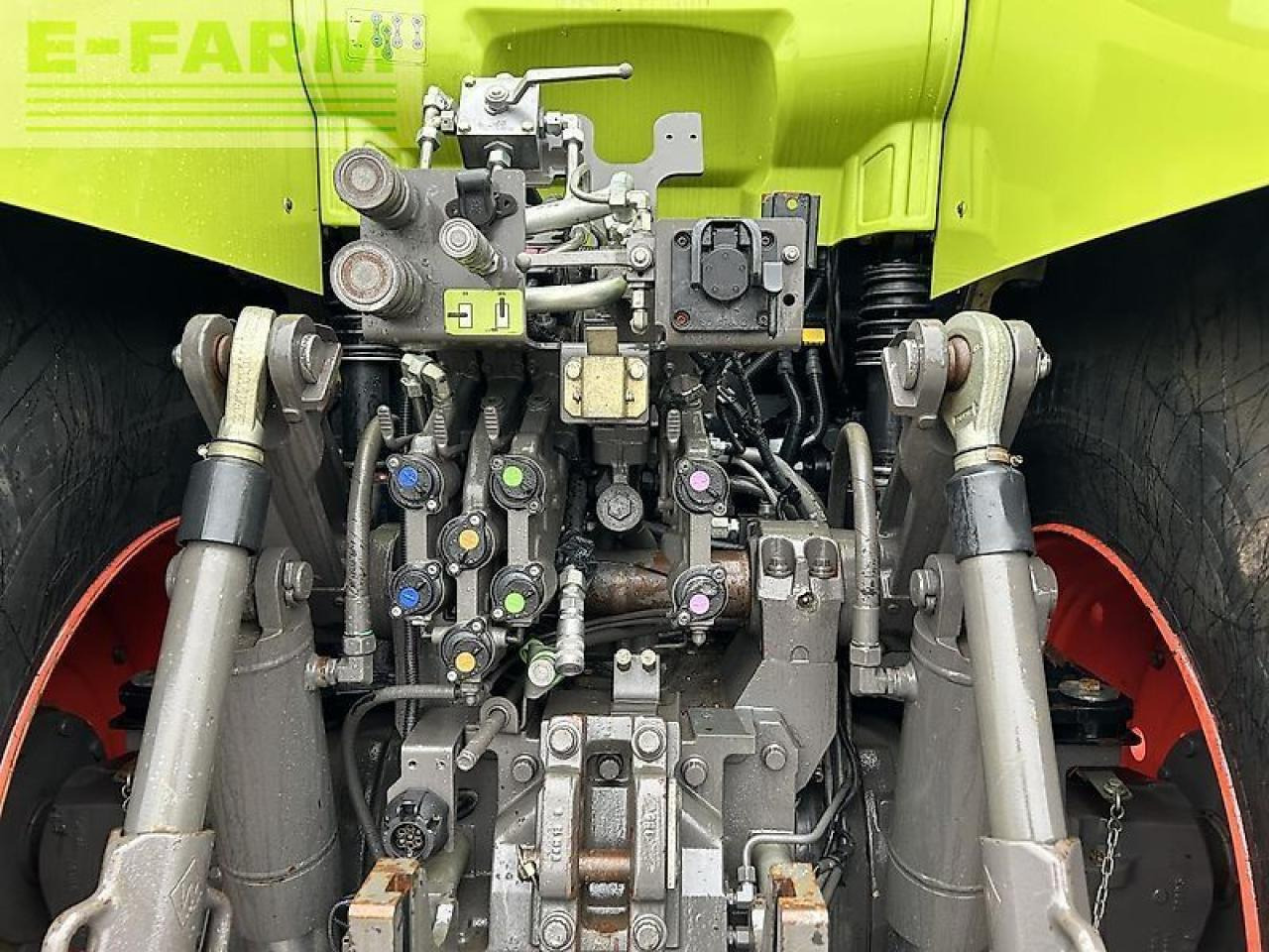 Tractor CLAAS axion 930