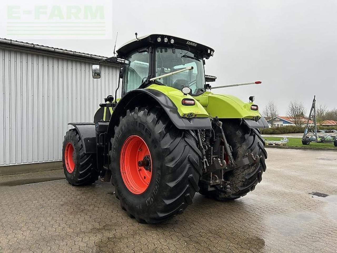 Tractor CLAAS axion 930