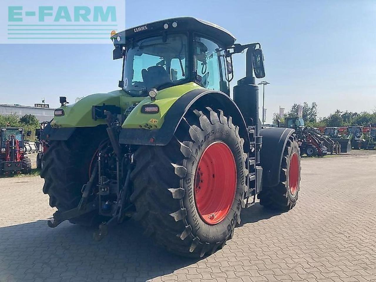 Tractor CLAAS axion 930