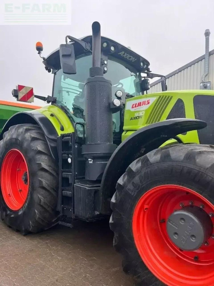Tractor CLAAS axion 930