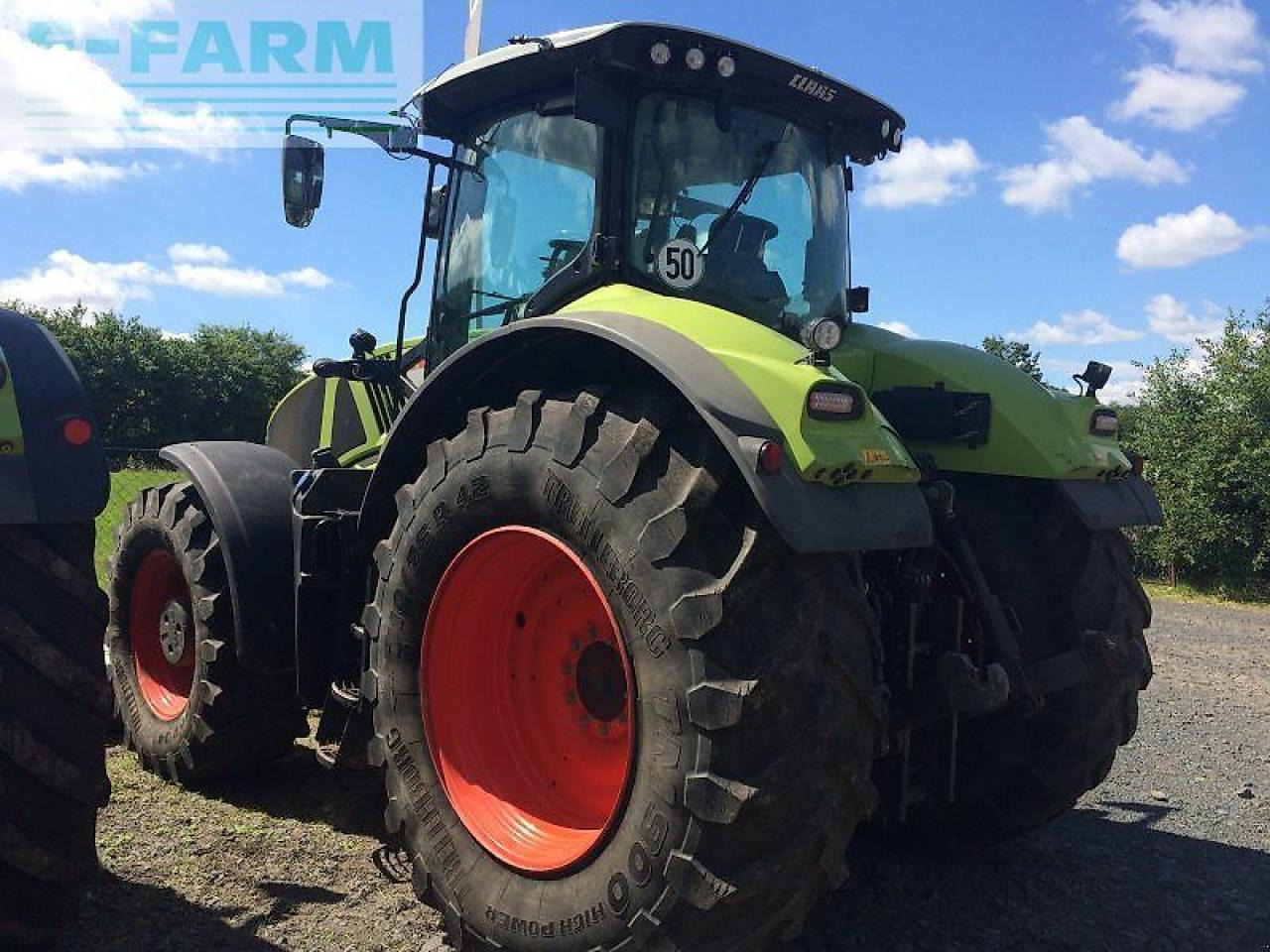 Tractor CLAAS axion 930 c-matic