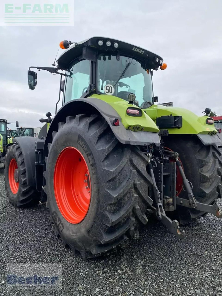 Tractor CLAAS axion 930 c-matic