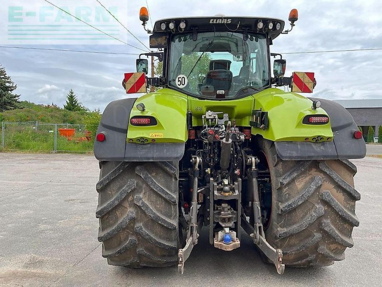 Tractor CLAAS axion 930 cmatic