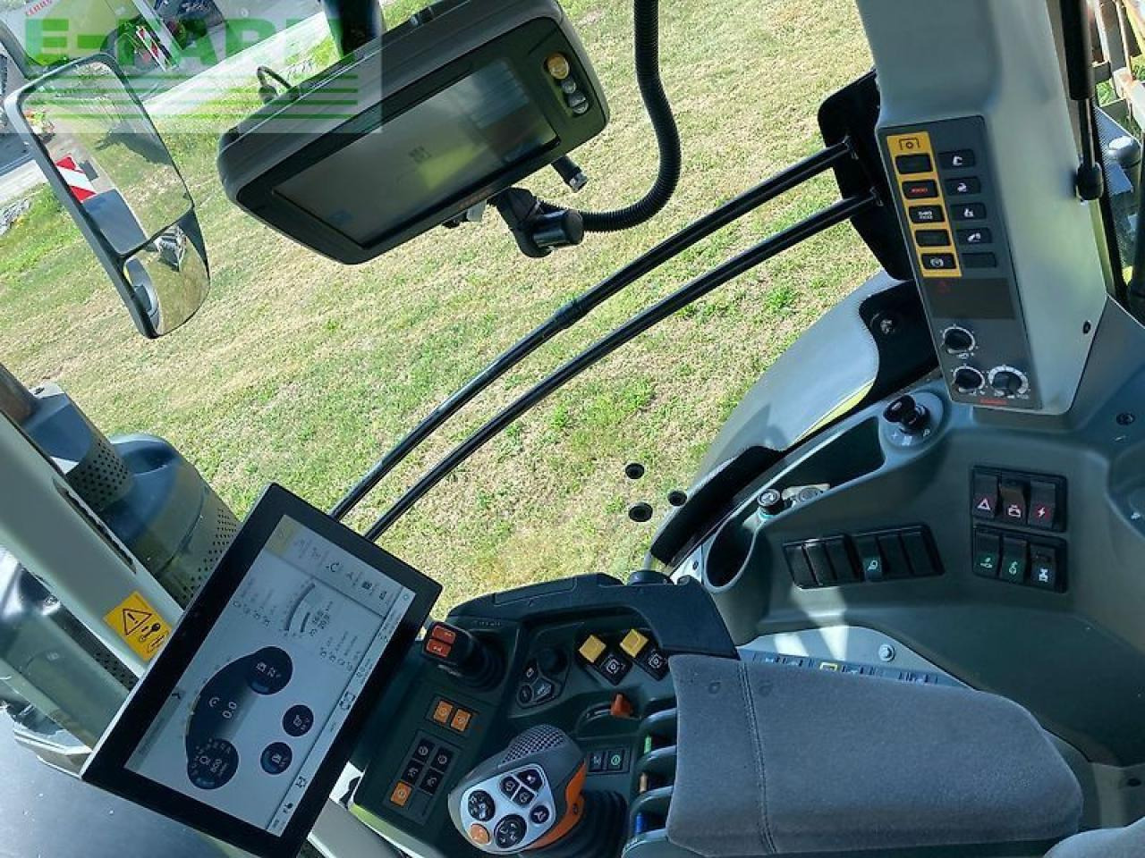 Tractor CLAAS axion 930 cmatic