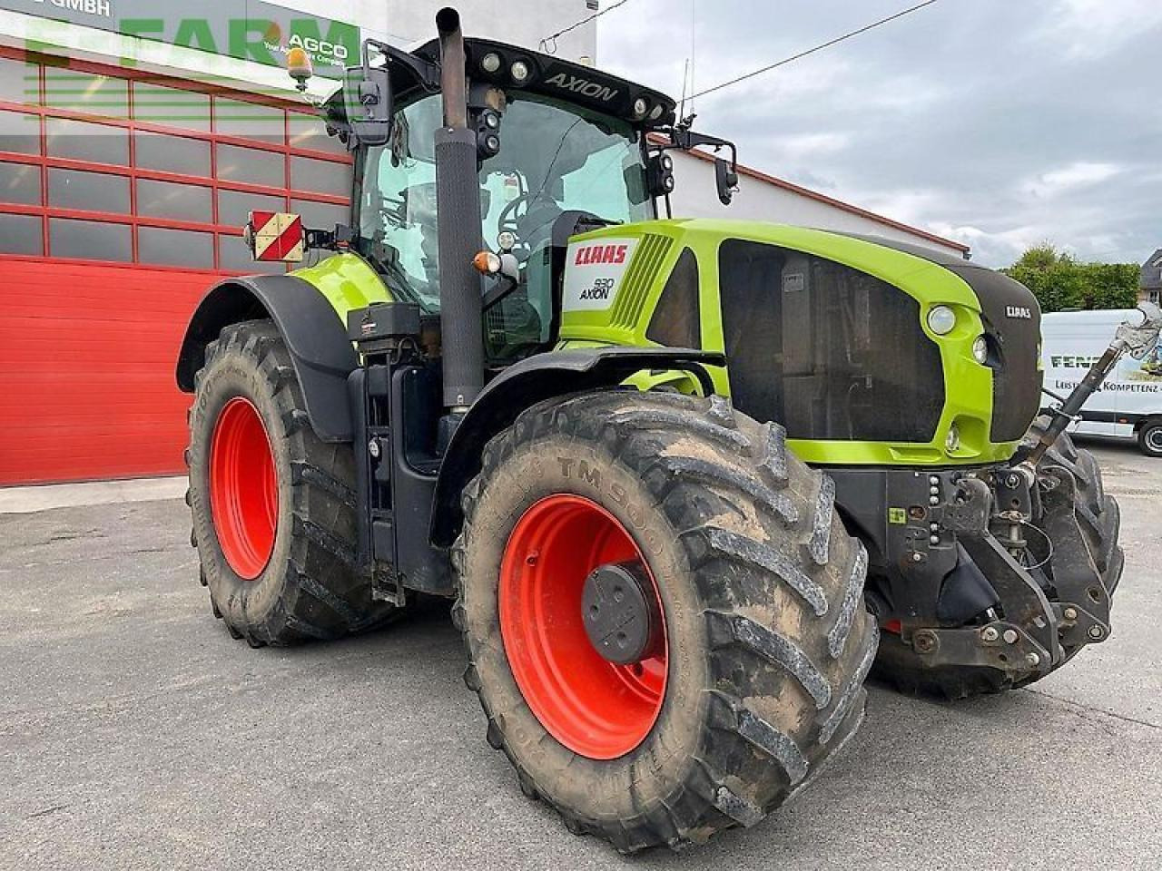 Tractor CLAAS axion 930 cmatic