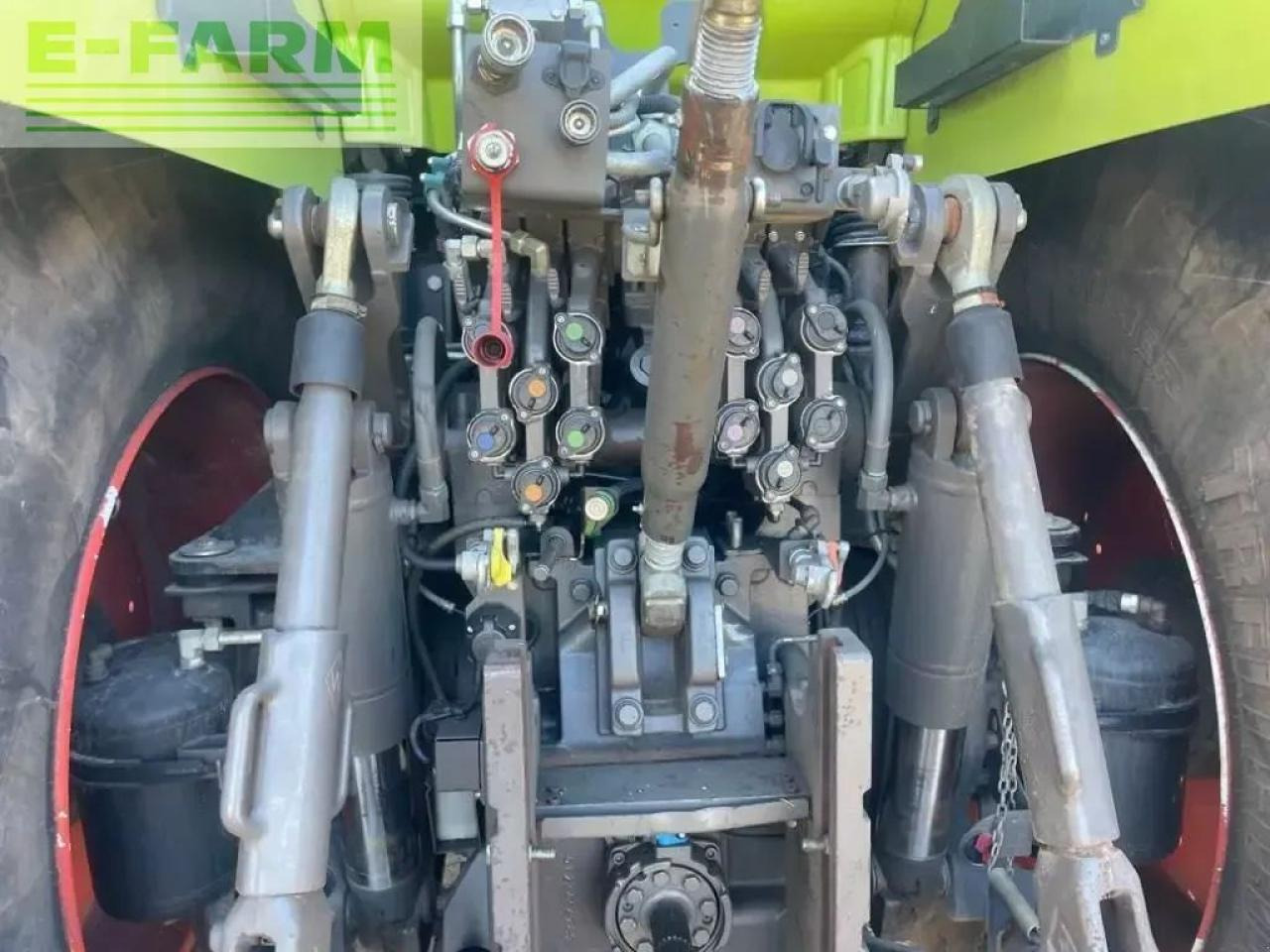 Tractor CLAAS axion 930 cmatic